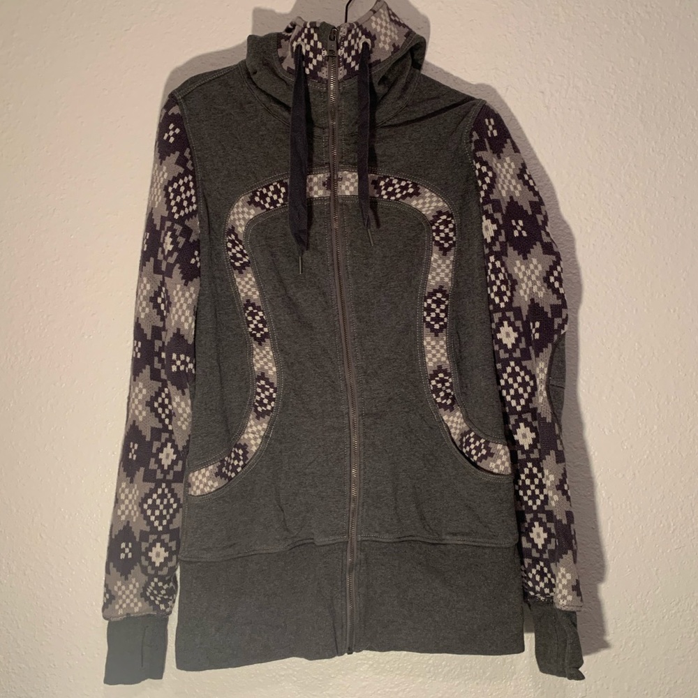 Lululemon Scuba Zip Up Hoodie with Knit Details